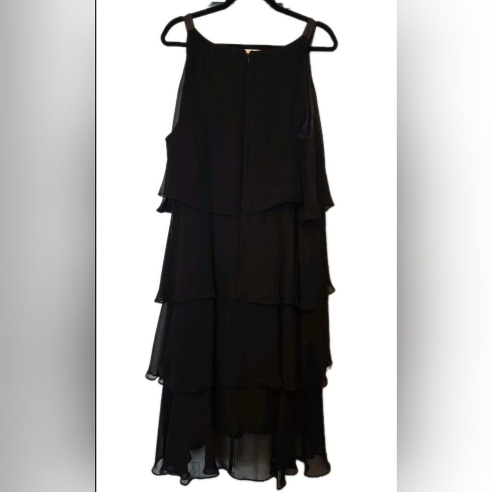 Dressbarn Woman Collection Layered Sleeveless Dress Size 22W Black